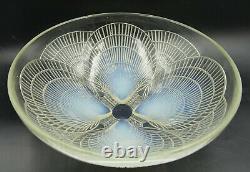 French ART DECO Large Opalescent Coquille Glass Bowl by Rene Lalique, ca 1924