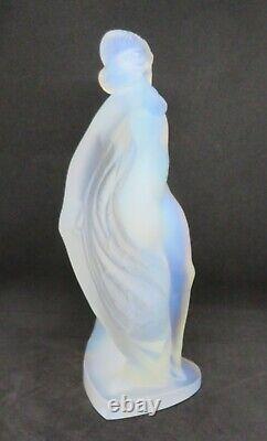French Sabino opalescent glass vintage Art Deco antique Isadora Duncan figurine