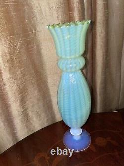 Green Opaline Venetian Art Hand Blown Glass 11 Footed Vase Toscana Italy