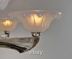 J. Gauthier Ezan Ejg Large 1930 1935 French Opalescent Art Deco Chandelier