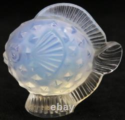 LALIQUE France Opalescent PUFFER FISH Art Glass Sculpture in BOX