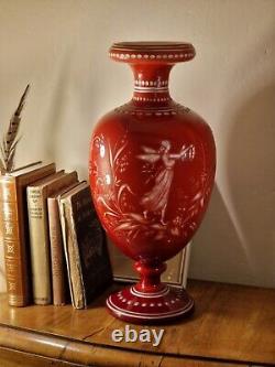 Large Antique Victorian Stourbridge Opaline Overlay Glass Intaglio Cameo Vase