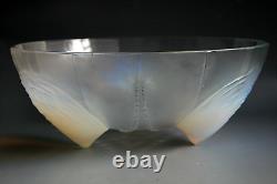 Large Art Deco Sabino Opalescent Glass Bowl