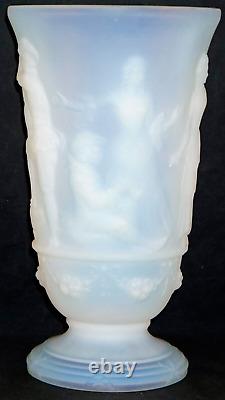 Large Opalescent Art Glass Vase Musician & Dancers France Menuet Etling Sabino