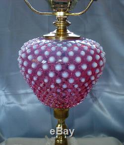 MINTYVINTAGE50sPRELOGOFENTONGLASSCRANBERRY OPALESCENTHOBNAILHUGE25LAMP