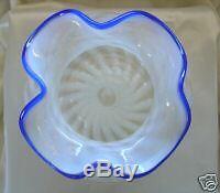 MNT+PERFVINTAGE30'sFENTON GLASSBLUE RIDGESPIRAL OPALESCENTXSRC8187VASE