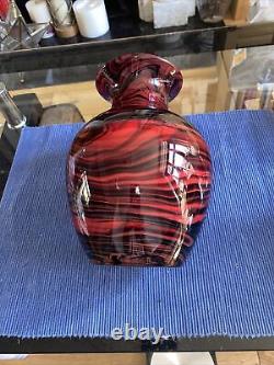 Mid Century Carlo Moretti Cased Opaline Murano Glass Vase In Red & Black