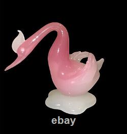 Murano Archimede Seguso Glass Swan Pink Opaline Alabastro Bird Lobed Base VTG