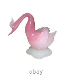 Murano Archimede Seguso Glass Swan Pink Opaline Alabastro Bird Lobed Base VTG