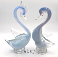 Murano Art Glass Opalescent Mating Swans Figurine Pair 10