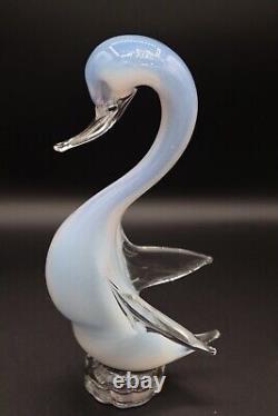 Murano Art Glass Opalescent Mating Swans Figurine Pair 10