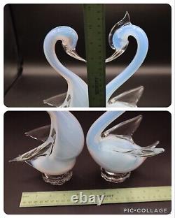 Murano Art Glass Opalescent Mating Swans Figurine Pair 10