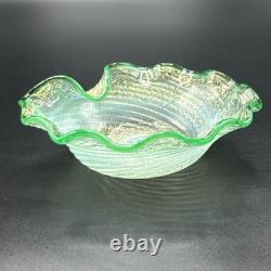 Murano Fratelli Toso Vintage Art Glass Bowl Emerald Green Crest Swirl Opalescent