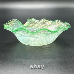 Murano Fratelli Toso Vintage Art Glass Bowl Emerald Green Crest Swirl Opalescent
