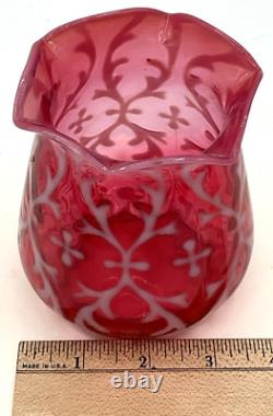 Northwood Art Glass Opaline Brocade Spanish Lace Cranberry Opalescent Spooner