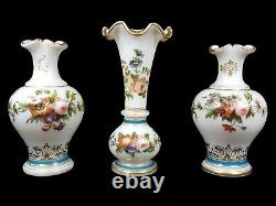 Opal Crystal Baccarat Vase Opaline J. F. Robert Louis-Philippe