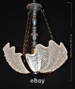 Original 1940s art deco 3 -moulded slip clamshell opalescent glass Odeon light