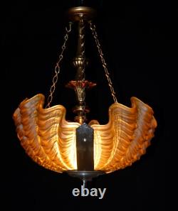 Original 1940s art deco 3 -moulded slip clamshell opalescent glass Odeon light
