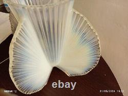 Pierre D'Avesn Rare French Art Deco Opalescent Glass Vase c1930