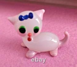 Pink & White Smoked Glass Kitten Sculpture Ornament Figurine Feline Cats RARE