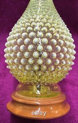 RARE VINTAGE FENTON VASELINE GLASS HOBNAIL TOPAZ OPALESCENT LAMP 1940's