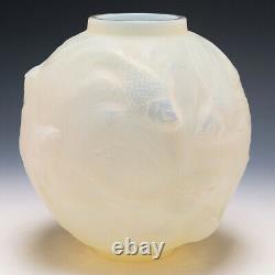 R Lalique Cased Opaescent Formose Vase Introduced 1934