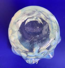 Rare Antique 1890's Richardson Art-Nouveau Opalescent Art Glass Vase