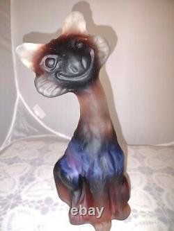 Rare Fenton Art Glass Plum Opalescent Alley Cat