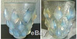 Rare Rene Lalique France Blue Cream Opalescent Glass Vase Rampillon Circa 1927