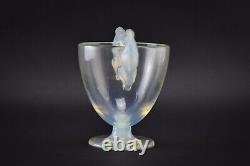 Rene Lalique Belier opalescent vase C1925
