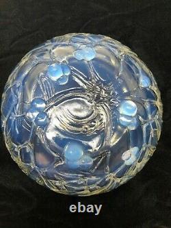 Rene Lalique France 1921 Gui Mistletoe Opalescent Bowl 8 1/8 Model 3224