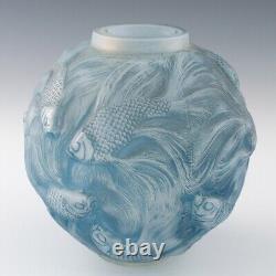 Rene Lalique Opalescent Cerulean Blue Stained Formose Vase Designed 1924