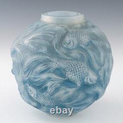 Rene Lalique Opalescent Cerulean Blue Stained Formose Vase Designed 1924