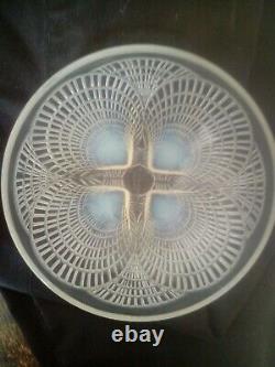Rene Lalique Opalescent Coquilles Bowl No 3204 13cm In Good Condition