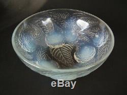 Rene Lalique Opalescent Glass'Dahlias No. 1' Bowl