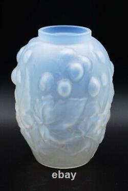 Rene Lalique Original Opalescent Vase With Grapes