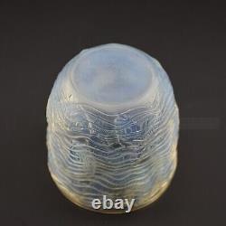 Rene Lalique opalescent Dauphins vase C1932