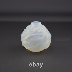 Rene Lalique opalescent Oleron Vase C1927