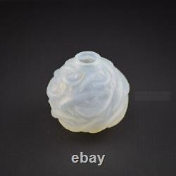 Rene Lalique opalescent Oleron Vase C1927