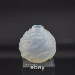 Rene Lalique opalescent Oleron Vase C1927