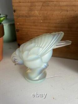 Sabino Art Deco Bird France Opalescent Art Glass Moulded Stunning Rare