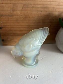 Sabino Art Deco Bird France Opalescent Art Glass Moulded Stunning Rare