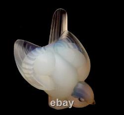 Sabino Art Deco glass Bird figurine