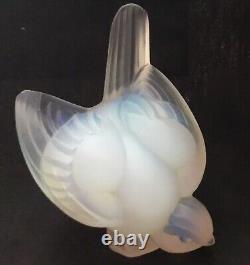 Sabino Art Deco glass Bird figurine