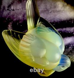 Sabino Art Deco glass Bird figurine