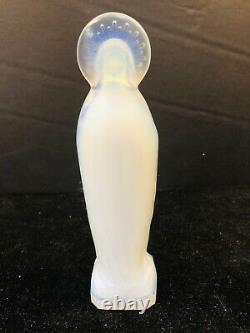Sabino France 7.75 Madonna Virgin Mary Figurine Opalescent Art Glass Perfect