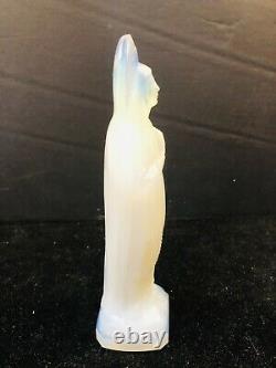 Sabino France 7.75 Madonna Virgin Mary Figurine Opalescent Art Glass Perfect