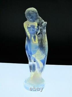 Signed French ETLING Opalescent Art Glass Nude Statue #84 Sabino Lalique Era