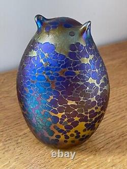 Superb John Ditchfield Modernist Owl Opalescent Blue & Yellow Glass Paperweight