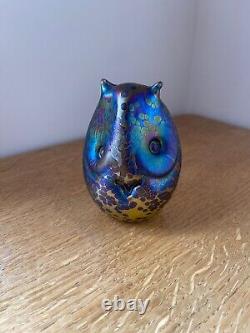 Superb John Ditchfield Modernist Owl Opalescent Blue & Yellow Glass Paperweight